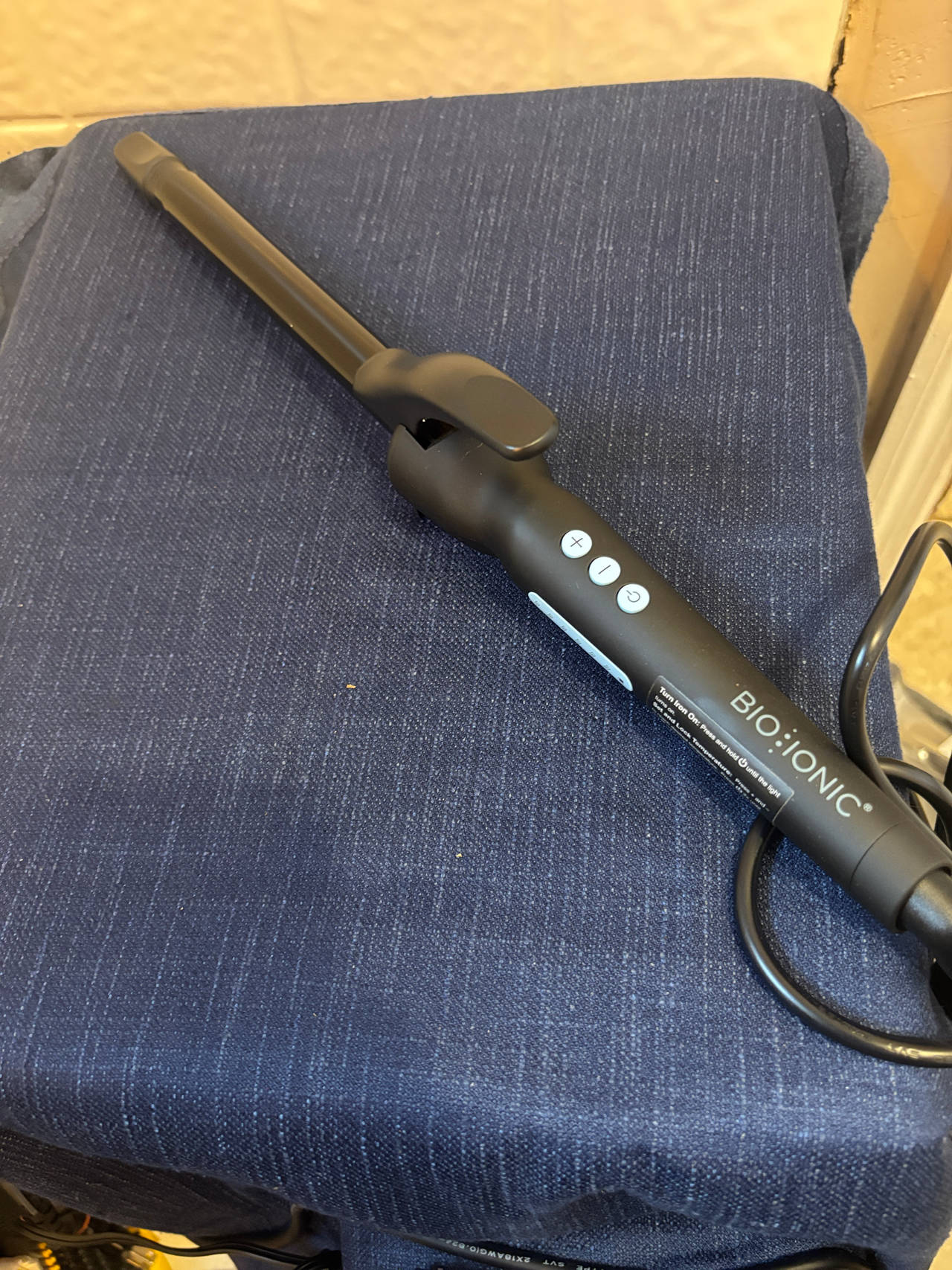 Bio Ionic StyleWand Styling Curling Iron 1"