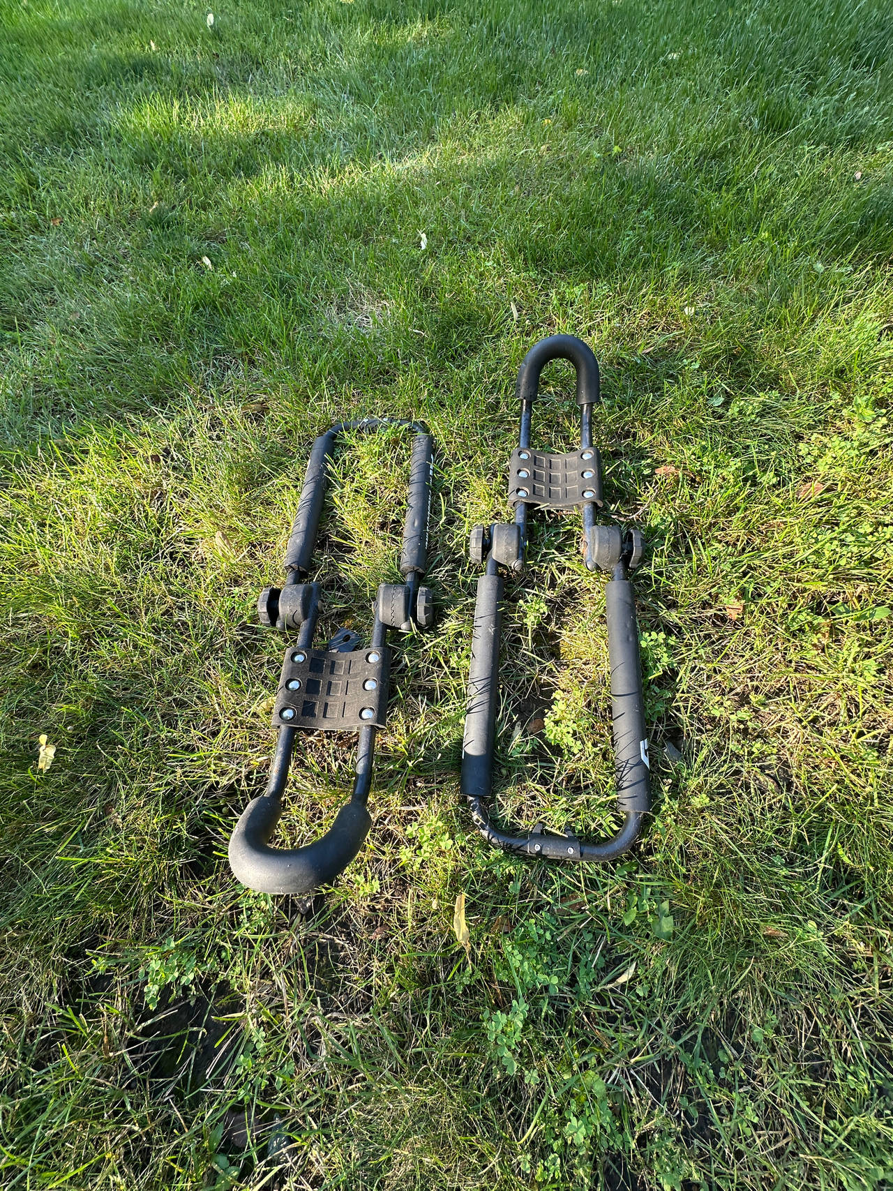 J-style kayak roof rack