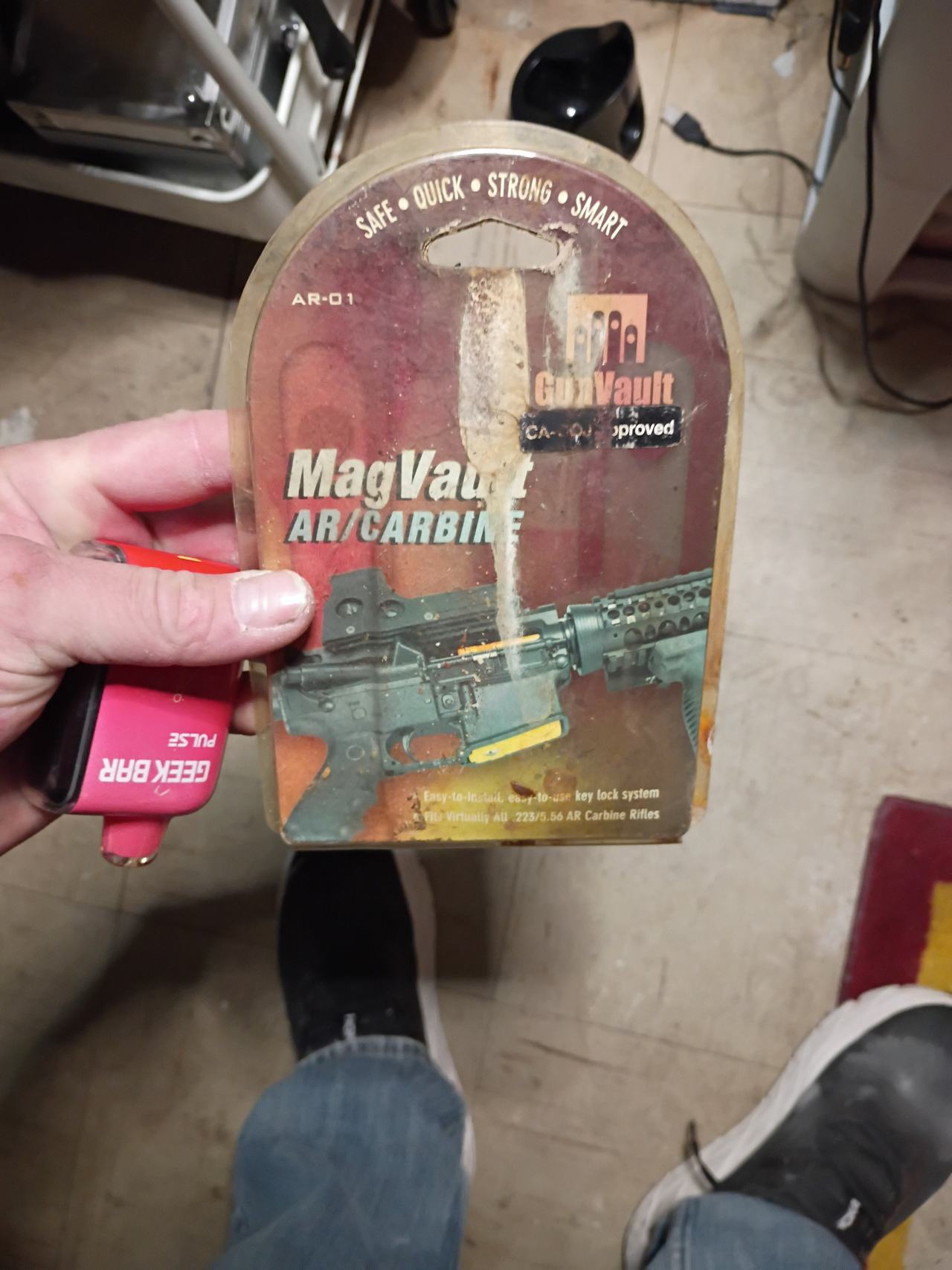 GunVault MagVault AR-01 AR/Carbine Mag Well Lock