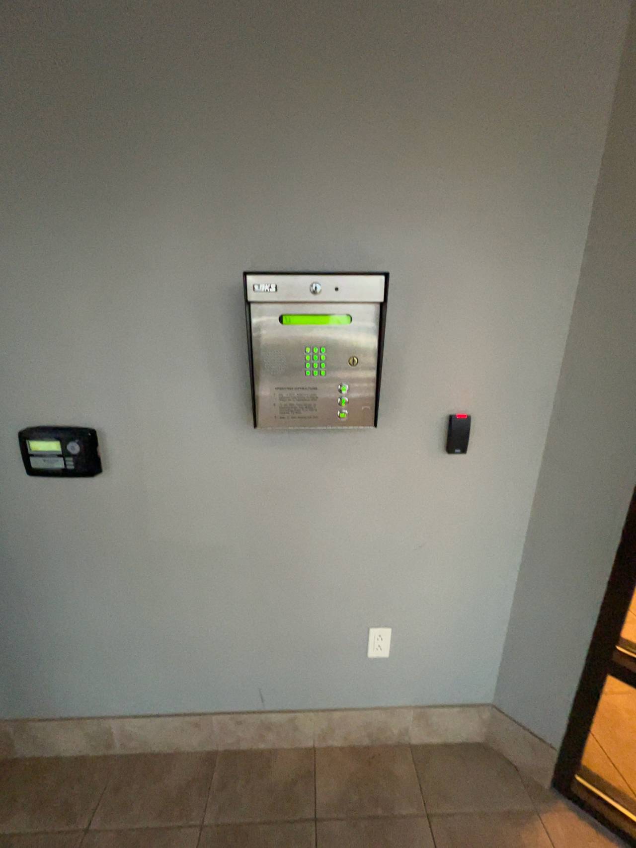 DoorKing 1835 Telephone Entry System