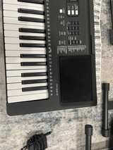 Yamaha PSR-E373 61-Key Portable Keyboard Black - Image 5