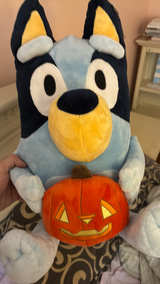 Bluey Halloween Pumpkin 18" Squishmallow - Image 2