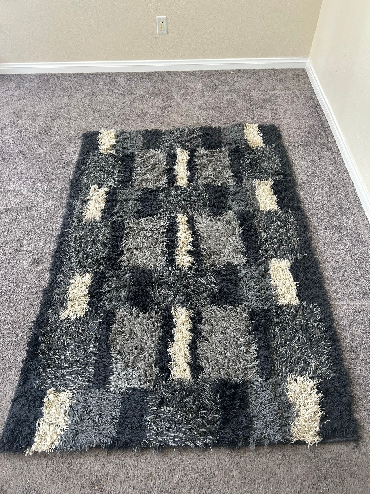 Shag Area Rug