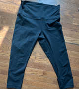 Lululemon wunderunder luon size 8 23” - Image 1