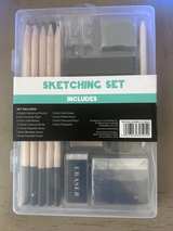 Art 101 30 Count Ultimate Fine Art Sketching Kit - Image 2