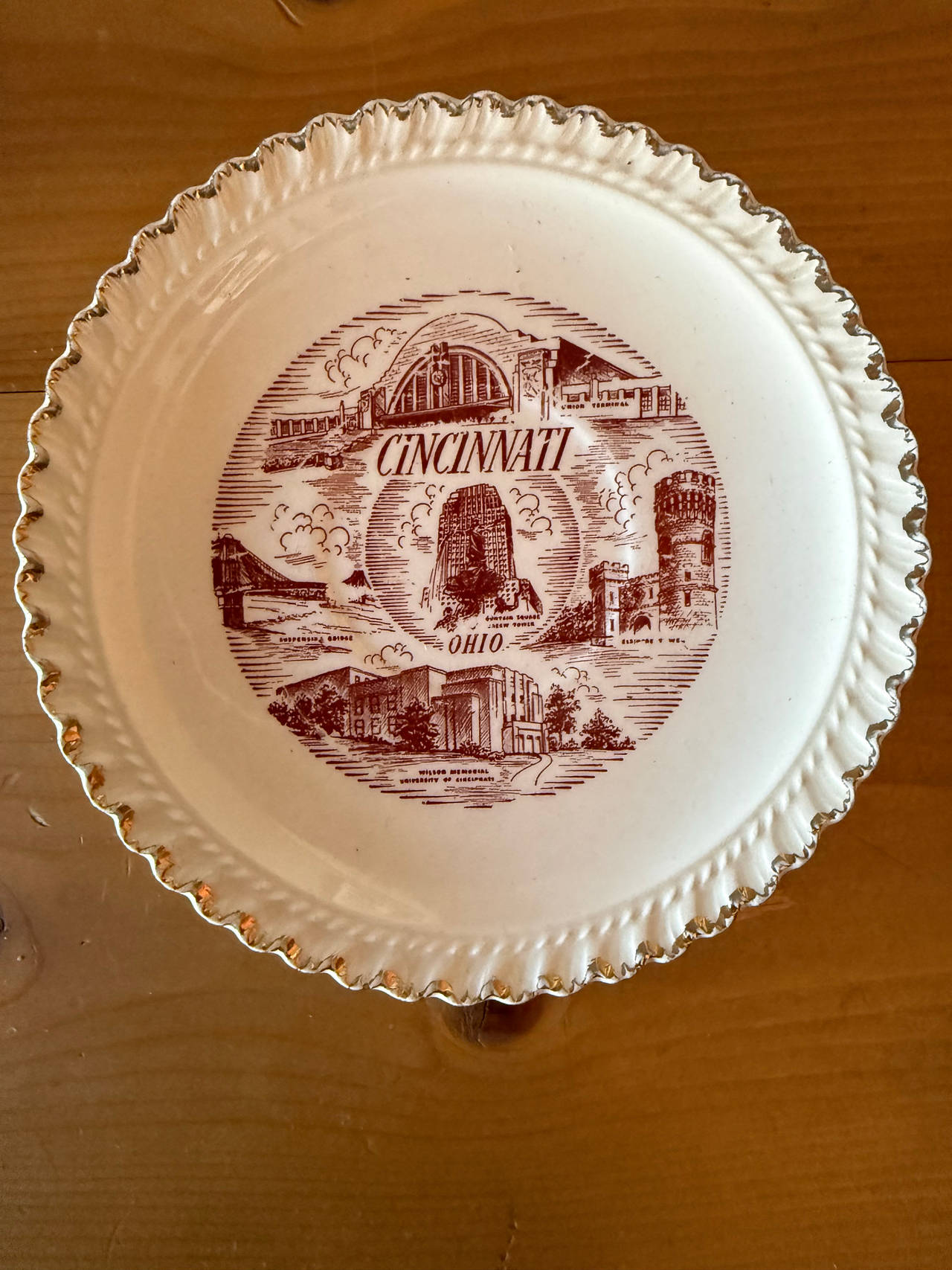 Vernon Kilns Cincinnati Ohio Souvenir Plate