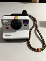 Polaroid Now Instant Gen 2 Camera with Small Photo Album - Image 5