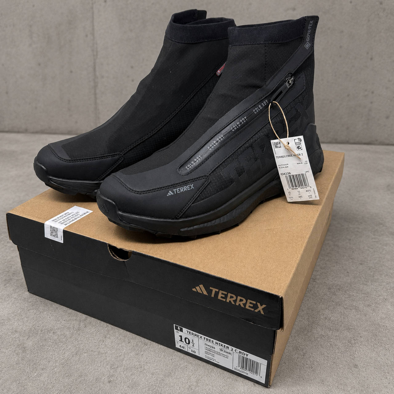 adidas Terrex Free Hiker 2 C.RDY Hiking Boots Size 10.5