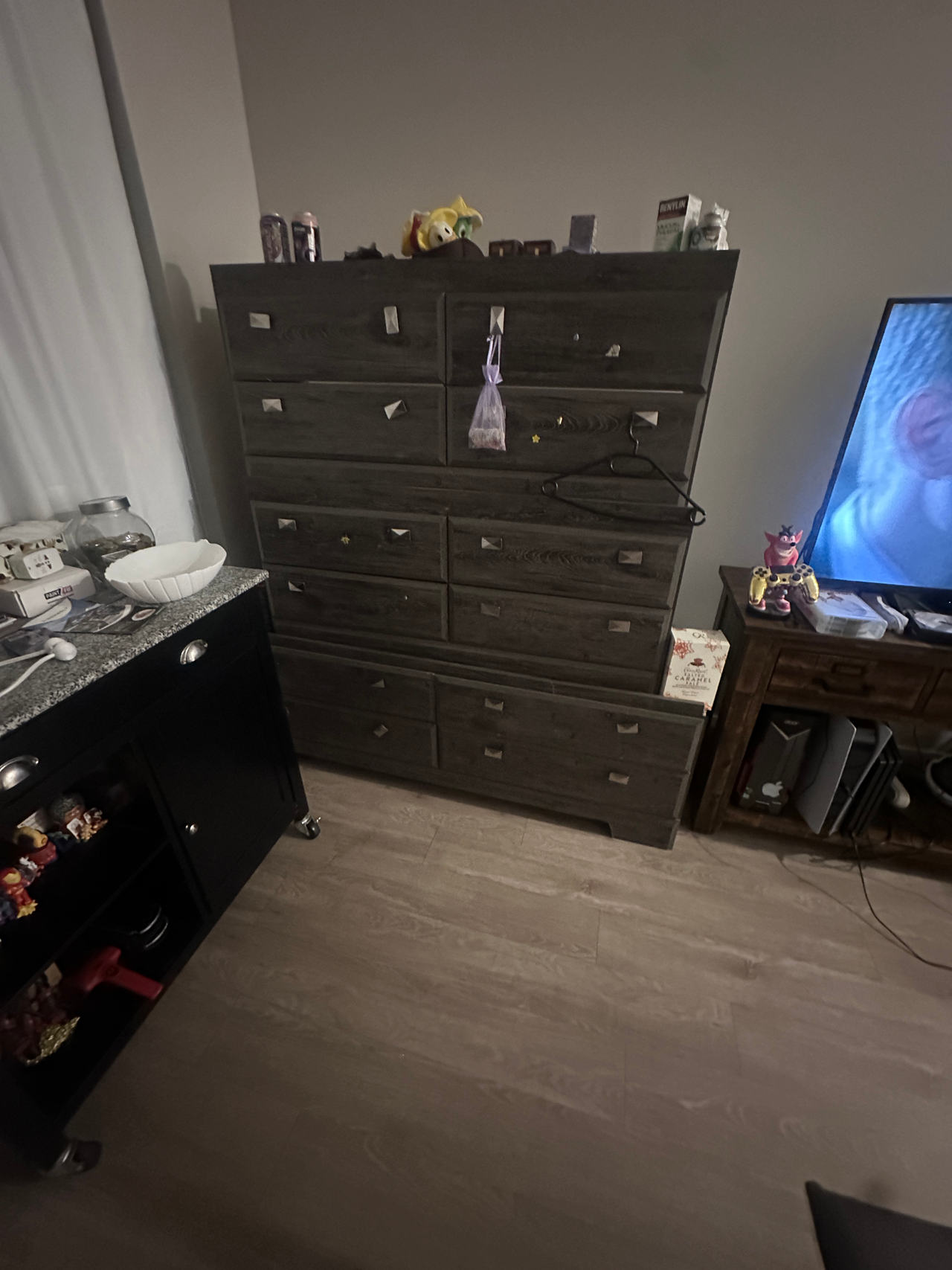 Dark Wood 9-Drawer Dresser
