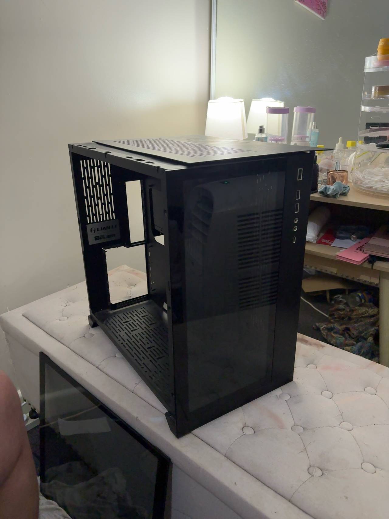 Lian Li PC-O11 Dynamic Black Mid Tower Case