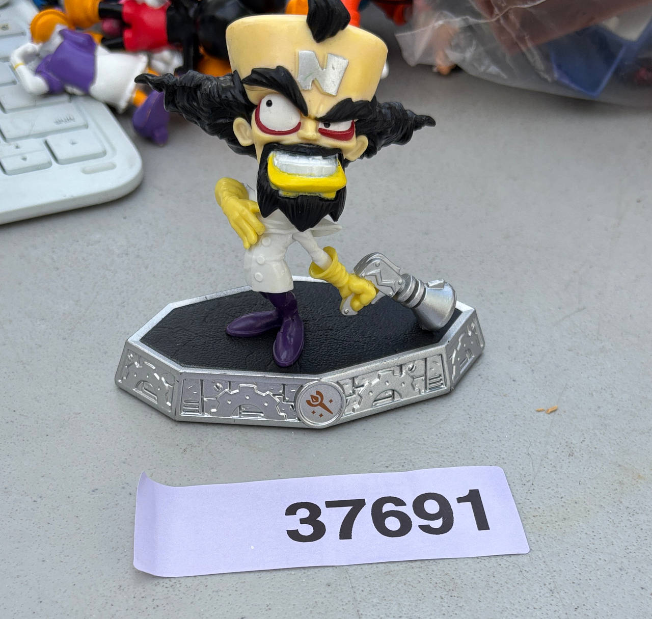 Skylanders Imaginators Dr. Neo Cortex Figure