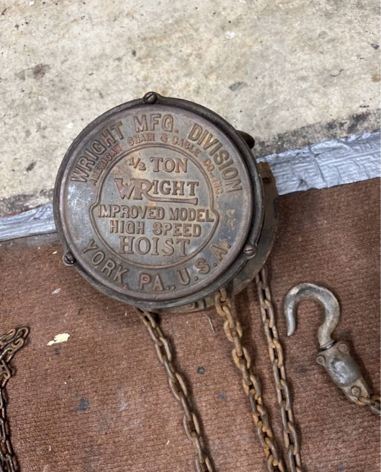 Vintage (U.S. Air Force) Wright 1/2 Ton High Speed Hoist Improved Model