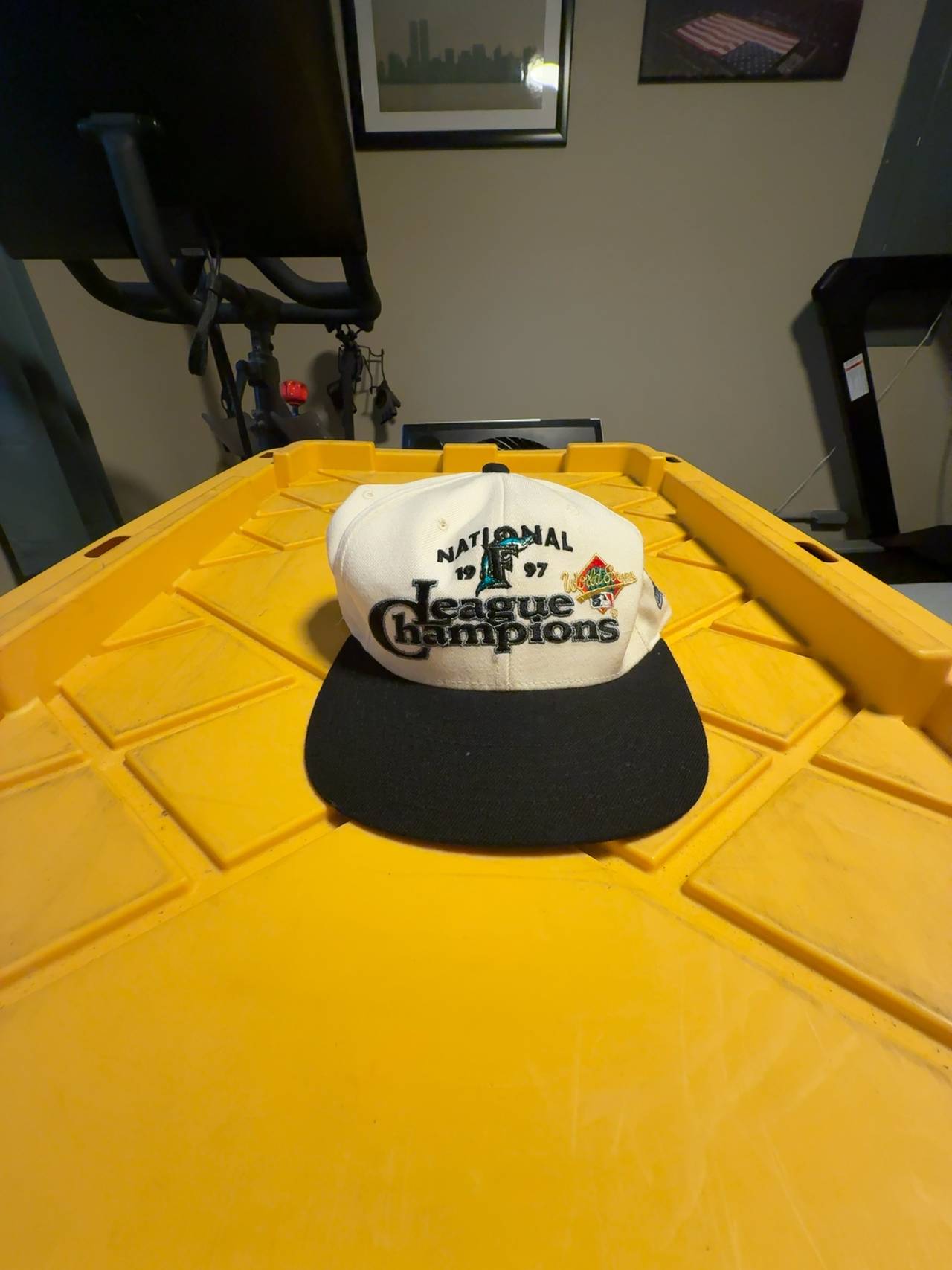 New Era 1997 Florida Marlins National League Champions Snapback Cap vintage nwot