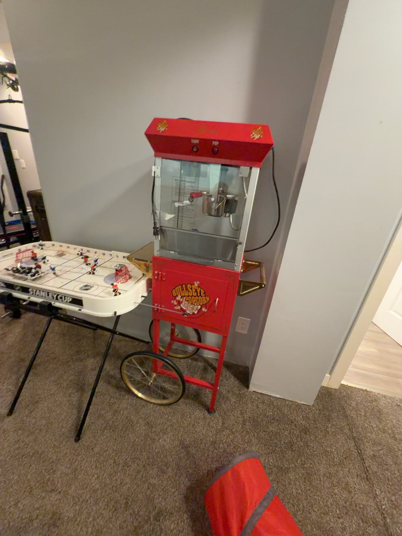 Great Northern 8oz Popcorn Machine with Cart