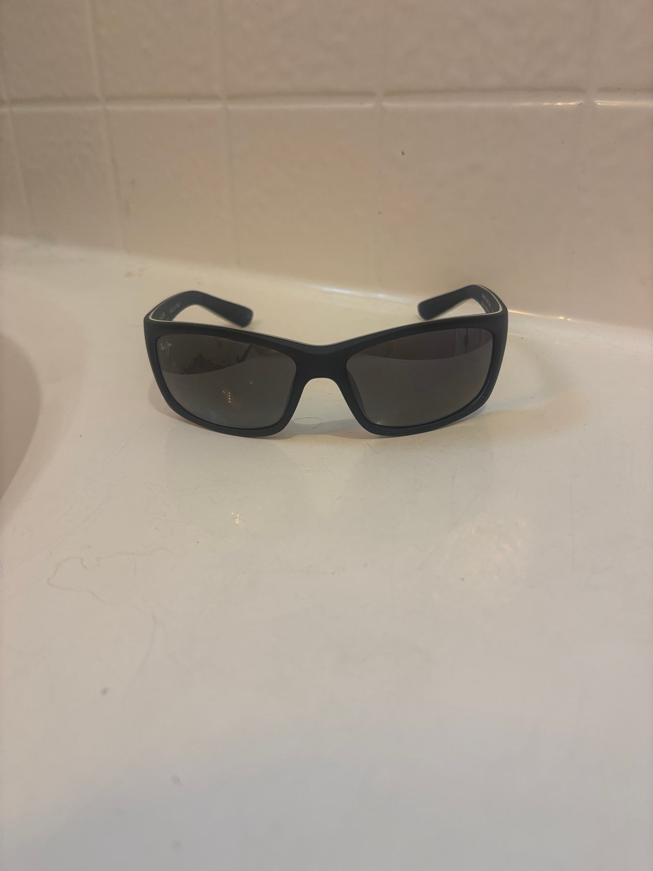 Ray ban
