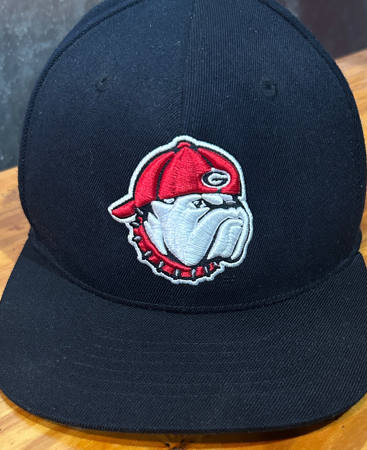 Georgia Bulldogs Memory Fit Mascot Hat