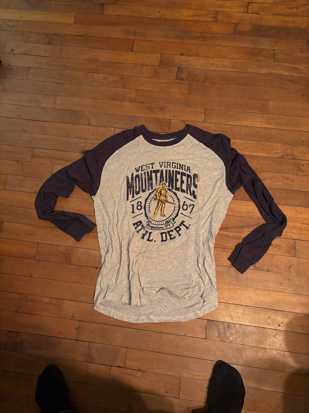 West Virginia Mountaineers Raglan Long Sleeve Shirt