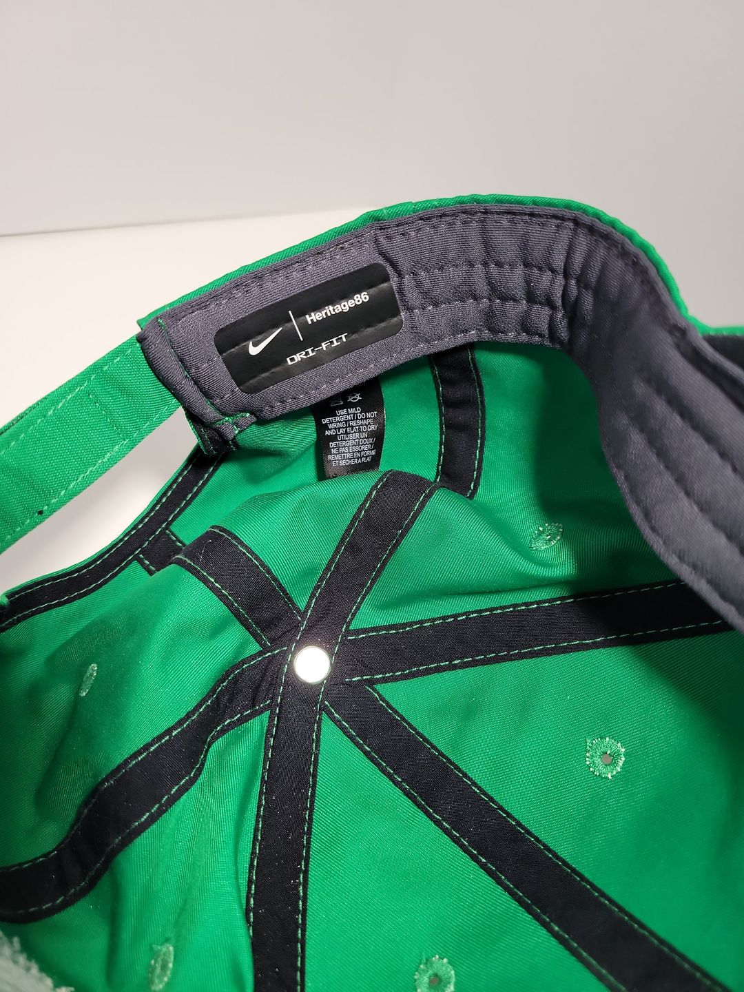 Nike Heritage86 Adjustable Hat