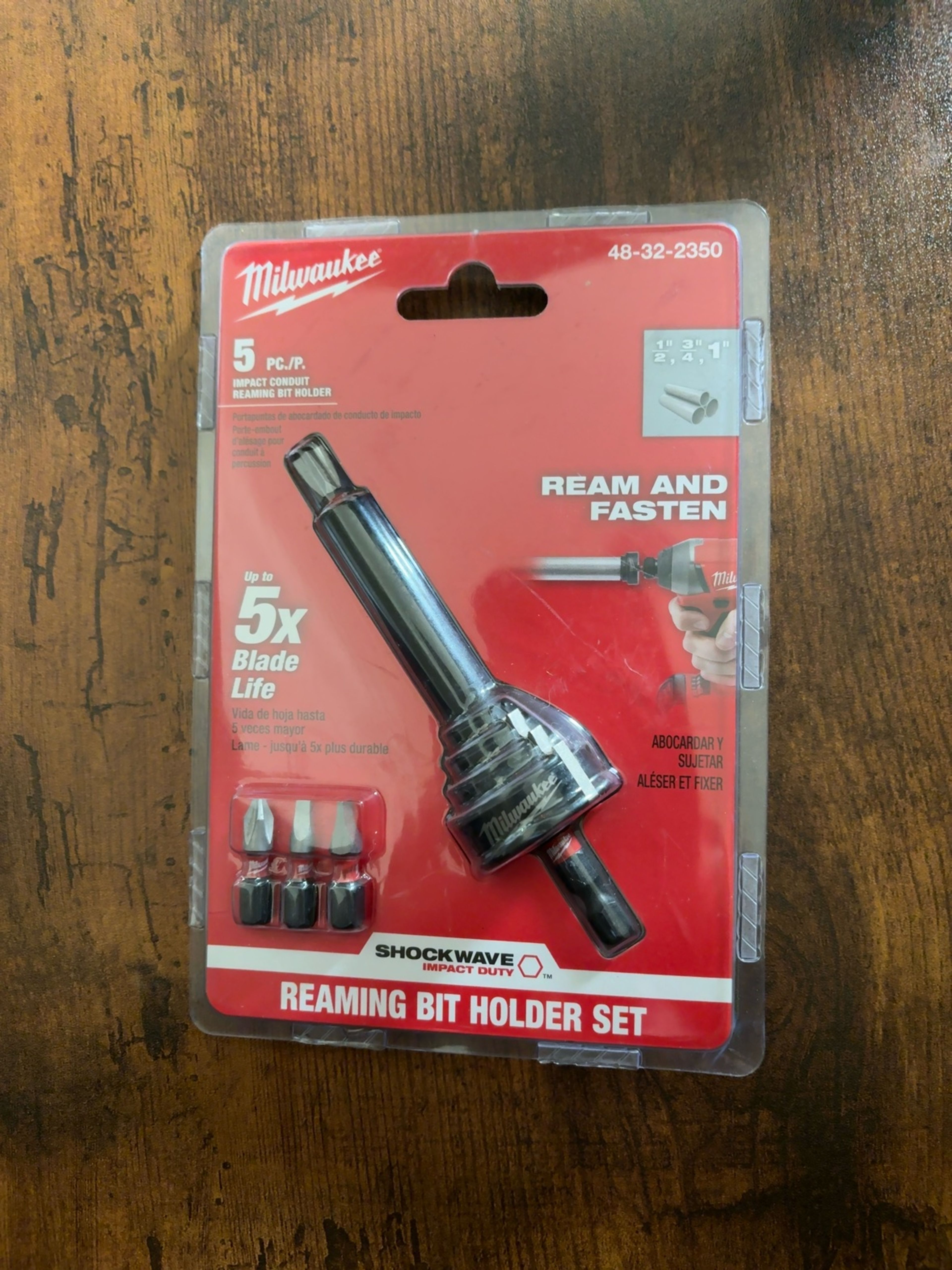 Milwaukee Shockwave Conduit Reaming Bit Holder 48-32-2350