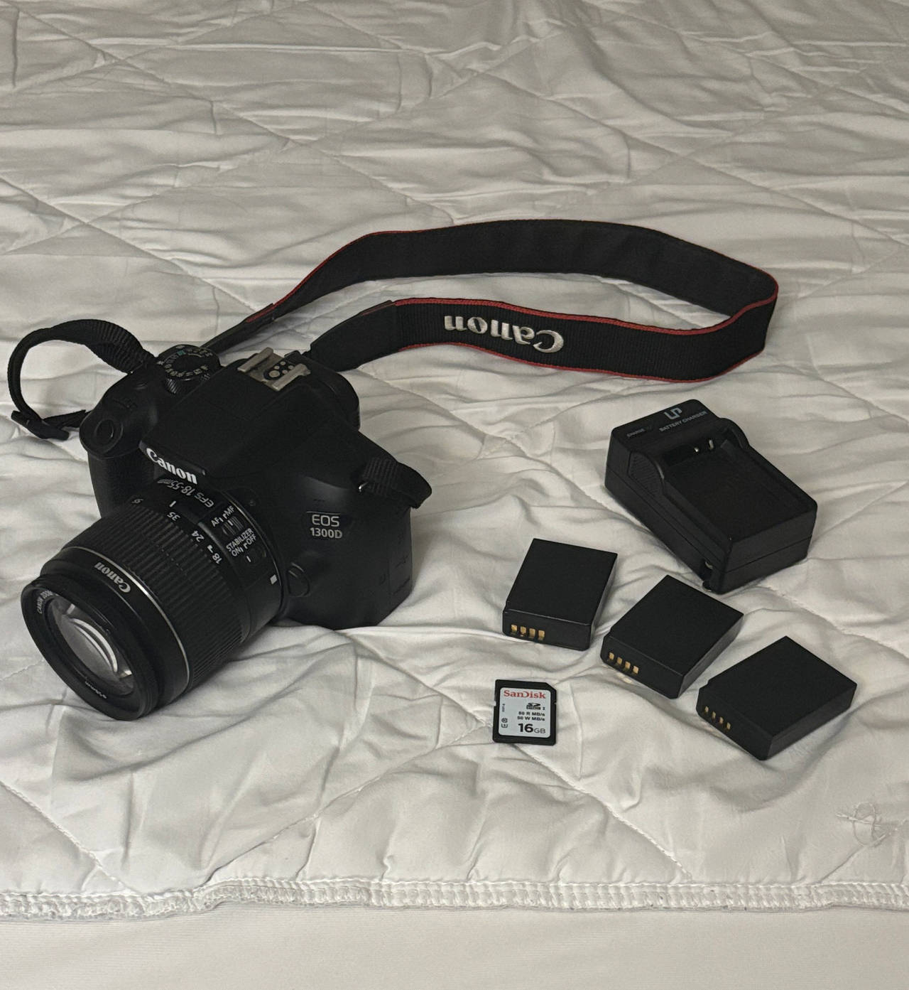 Canon EOS 1300D DSLR Camera with 18-55mm Lens Bundle