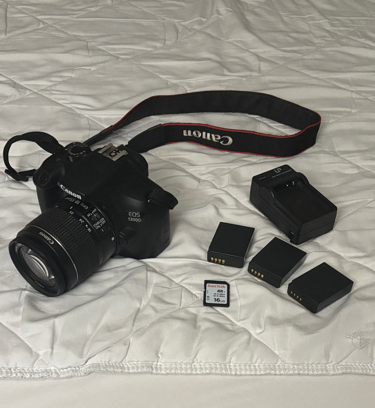 Canon EOS 1300D DSLR Camera with 18-55mm Lens Bundle