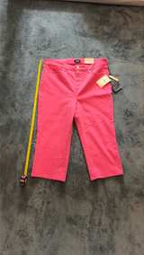 NYDJ Marilyn Straight Jeans in Pink - Image 2