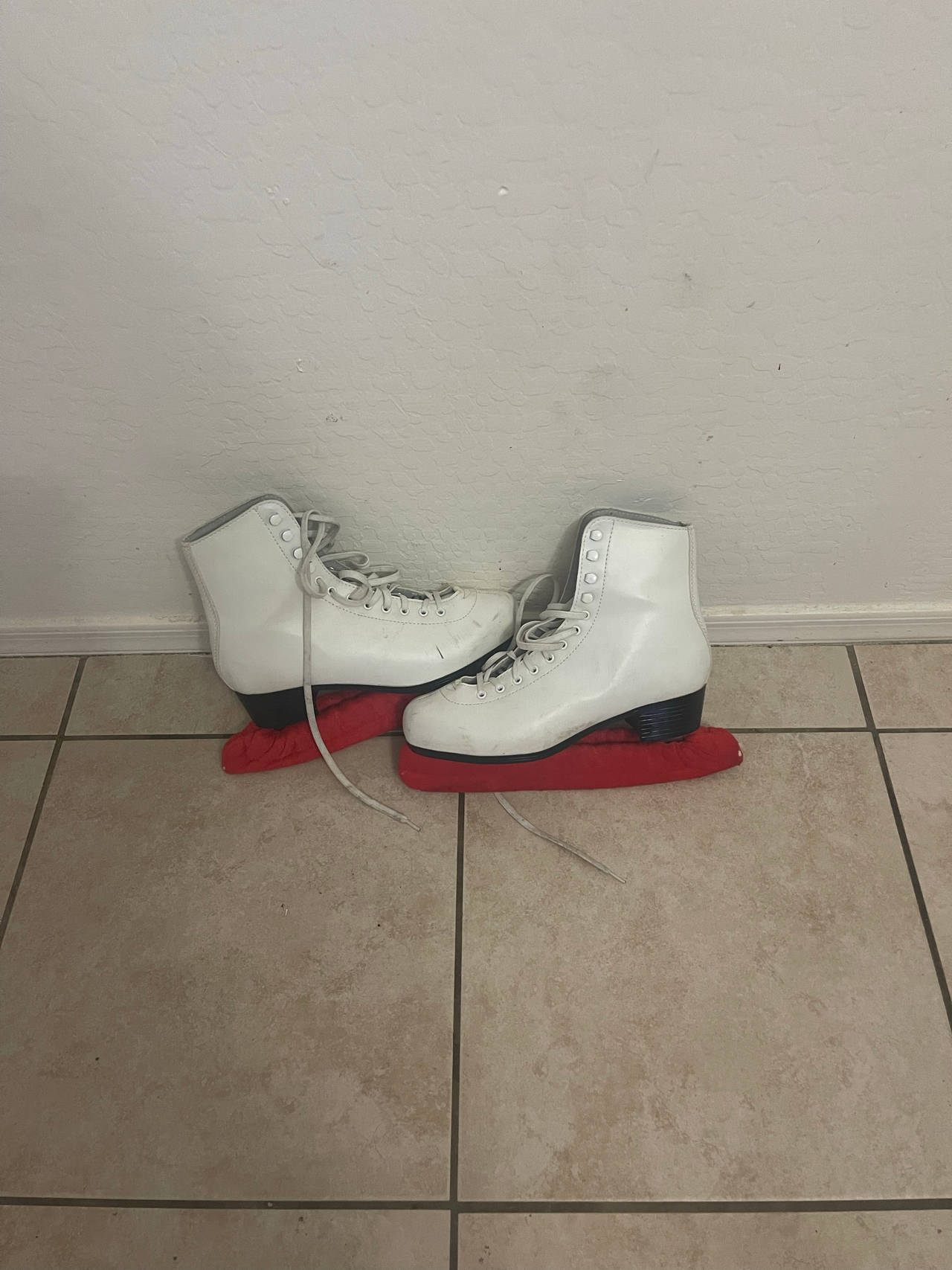 Figure Skates