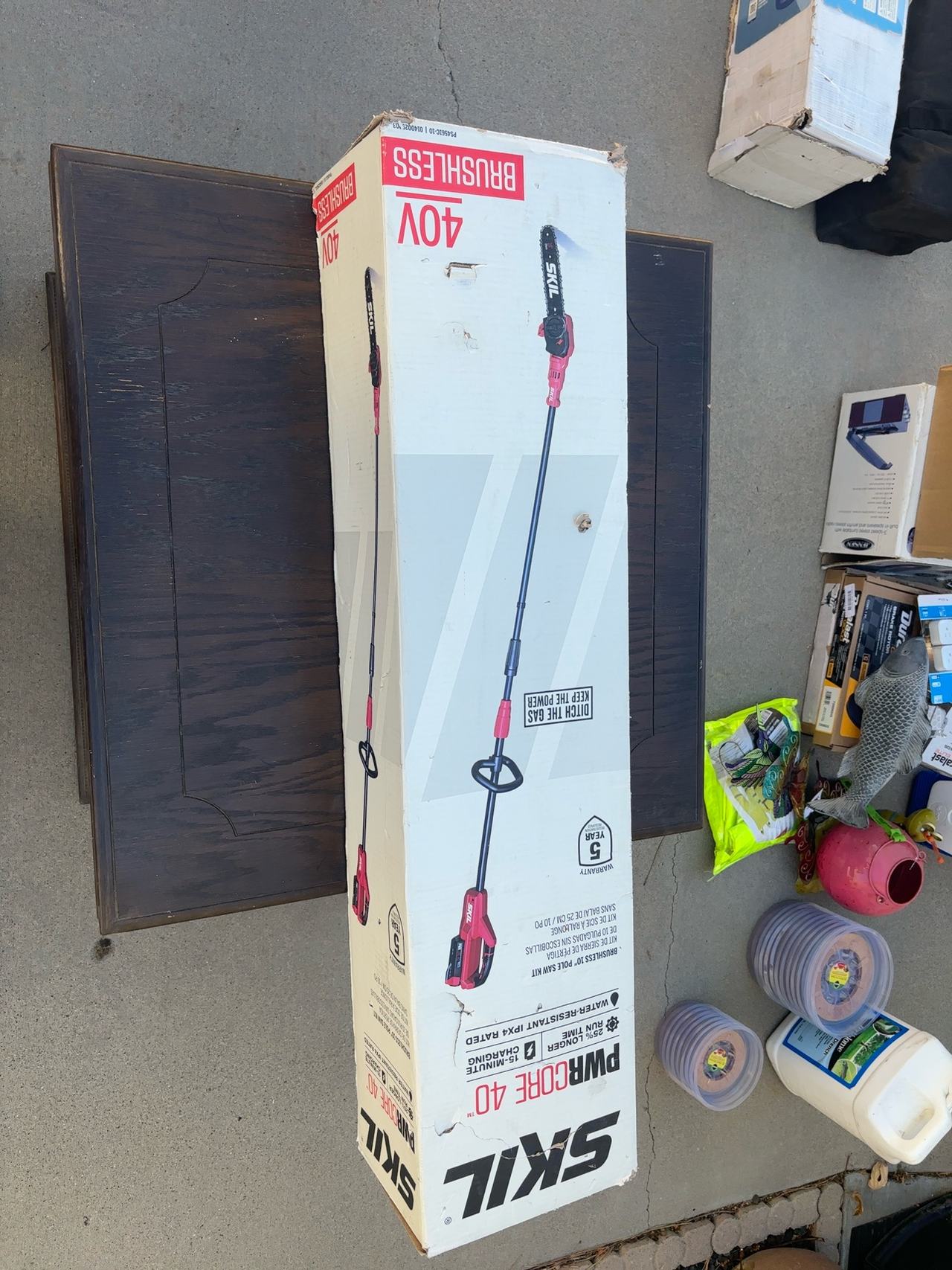 SKIL 40V 10-inch Brushless Pole Saw
