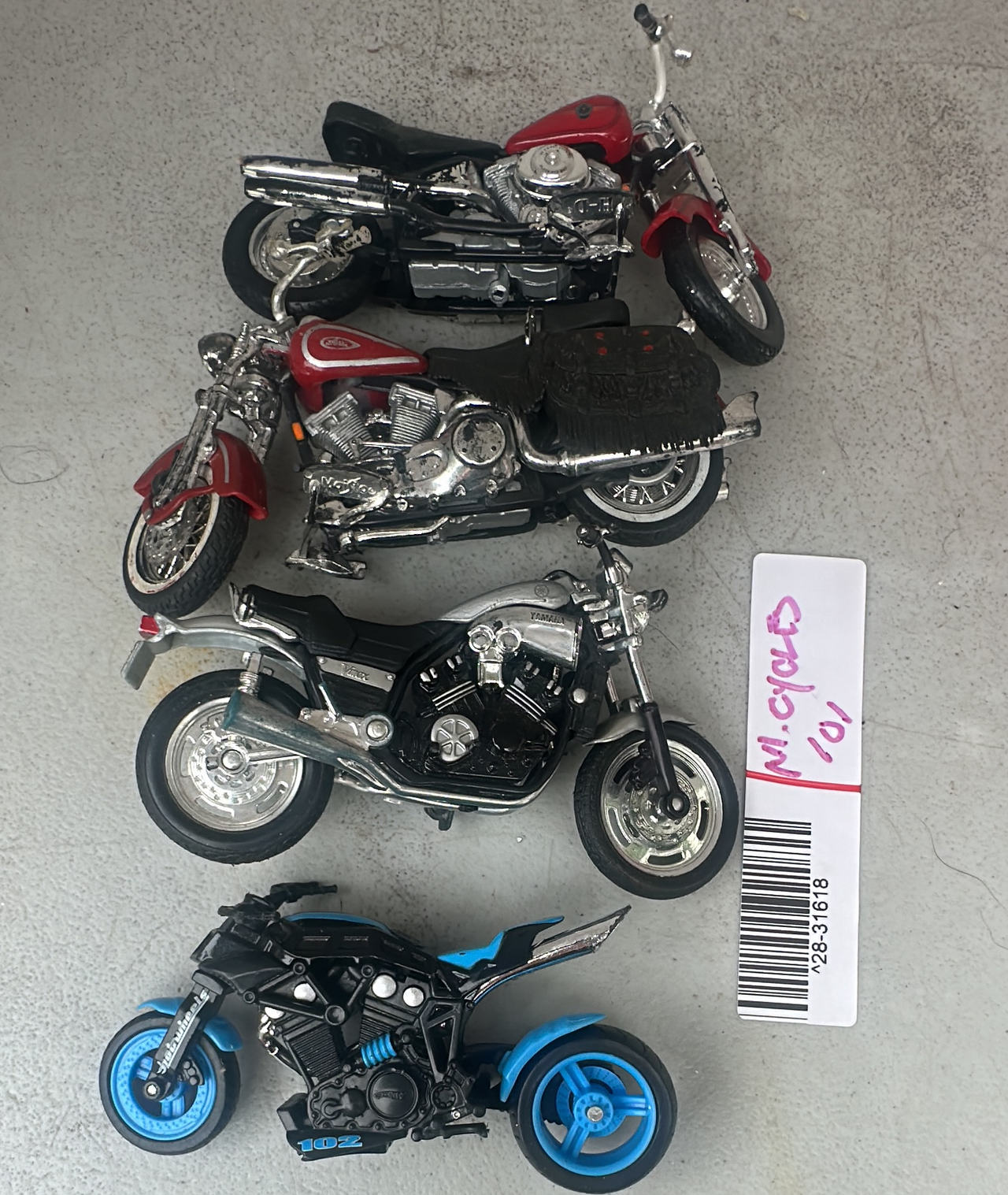 Maisto Die-cast Motorcycle 4-Pack Collection