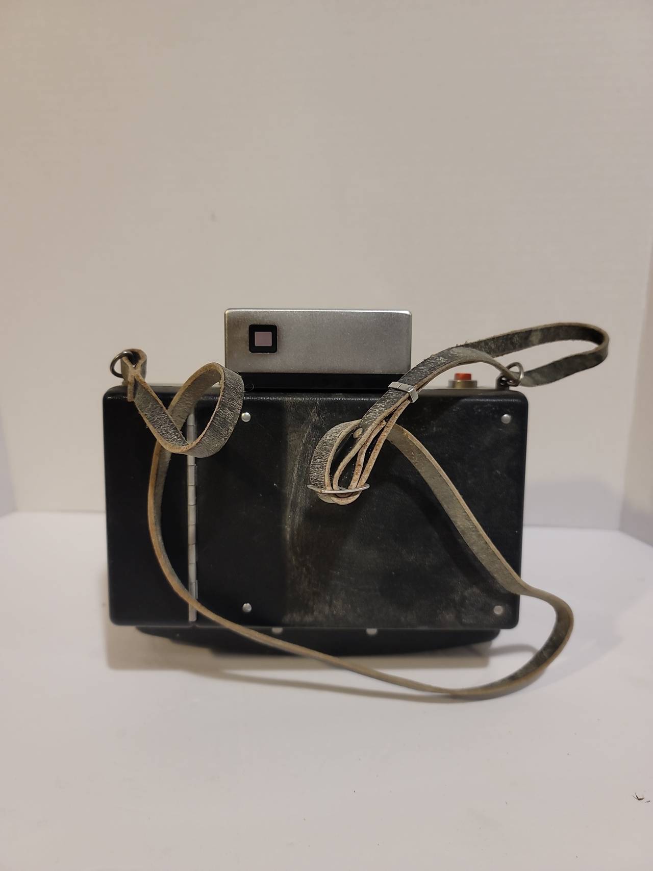 Polaroid Automatic 250 Land Camera