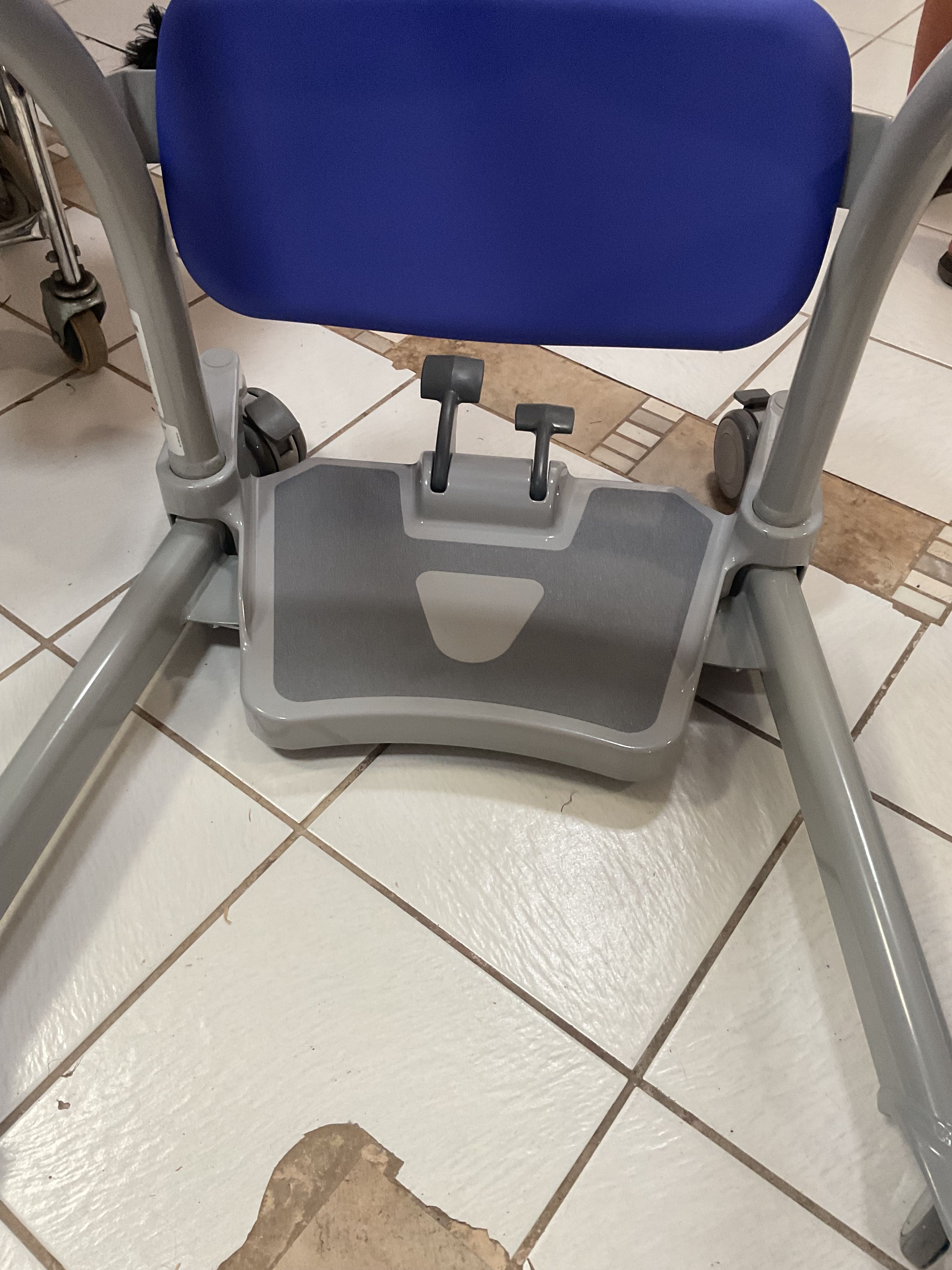 Sara Stedy Sit-to-Stand Aid - Image 2