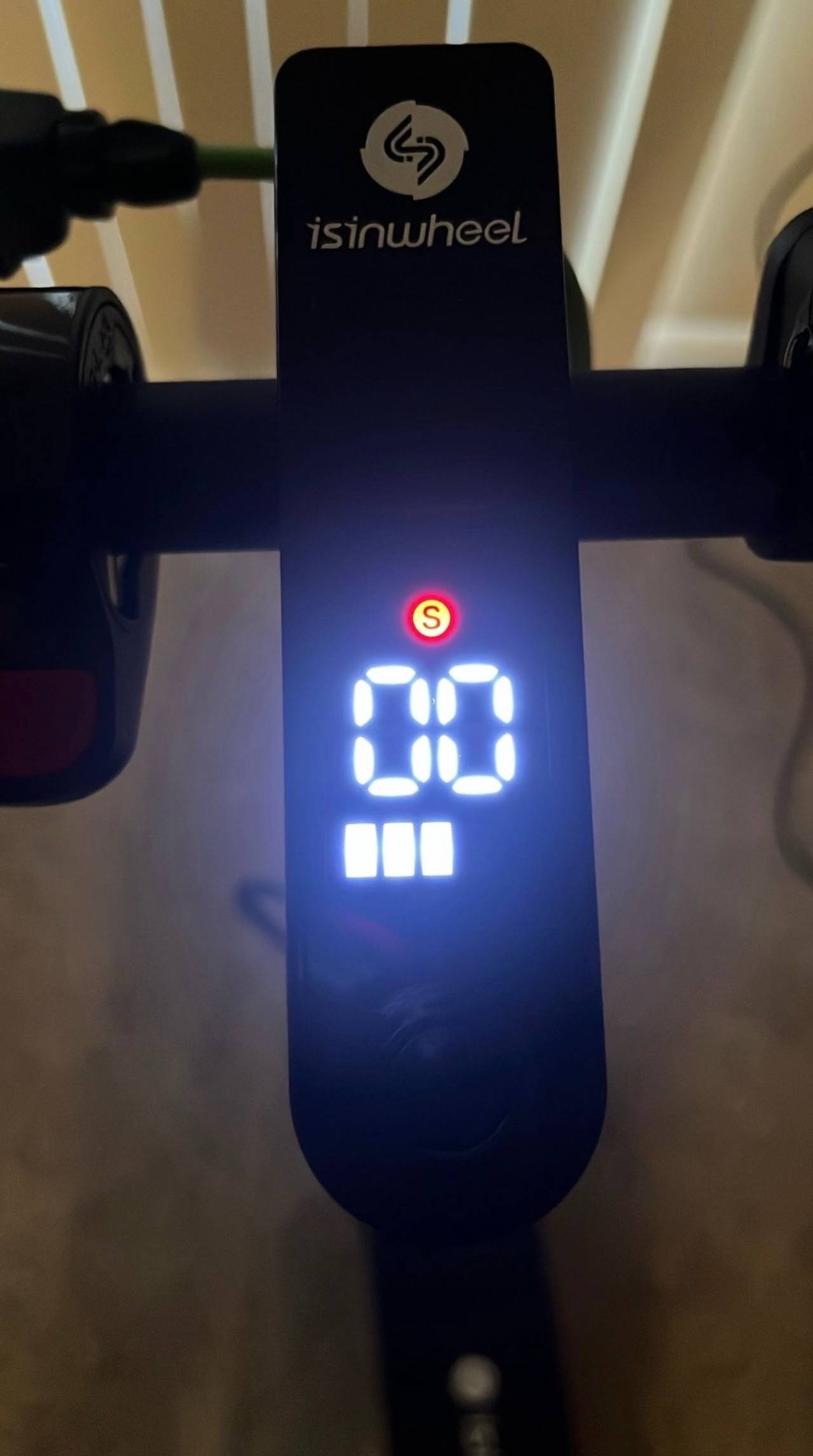 iSinwheel Electric Scooter