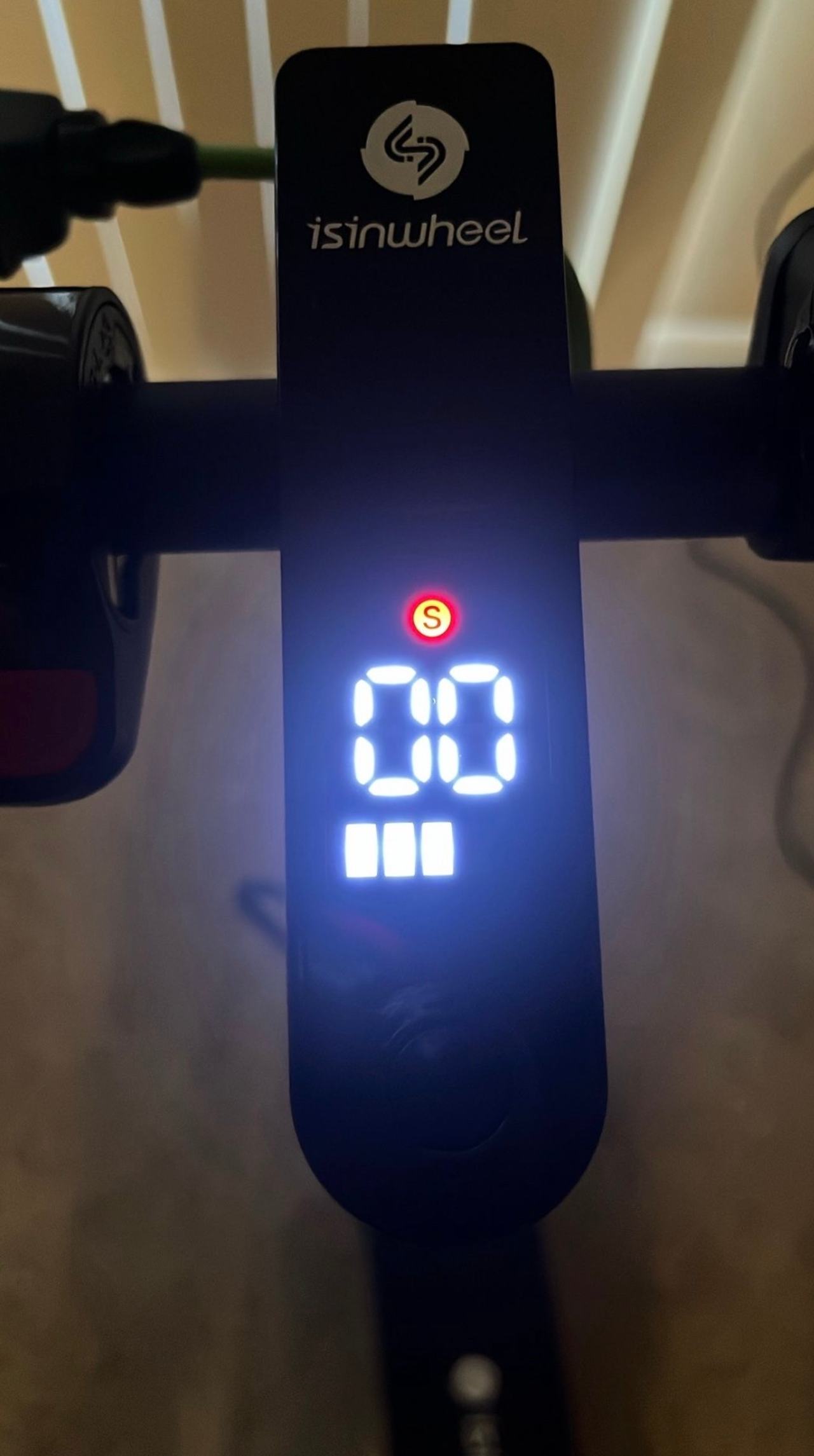 iSinwheel Electric Scooter