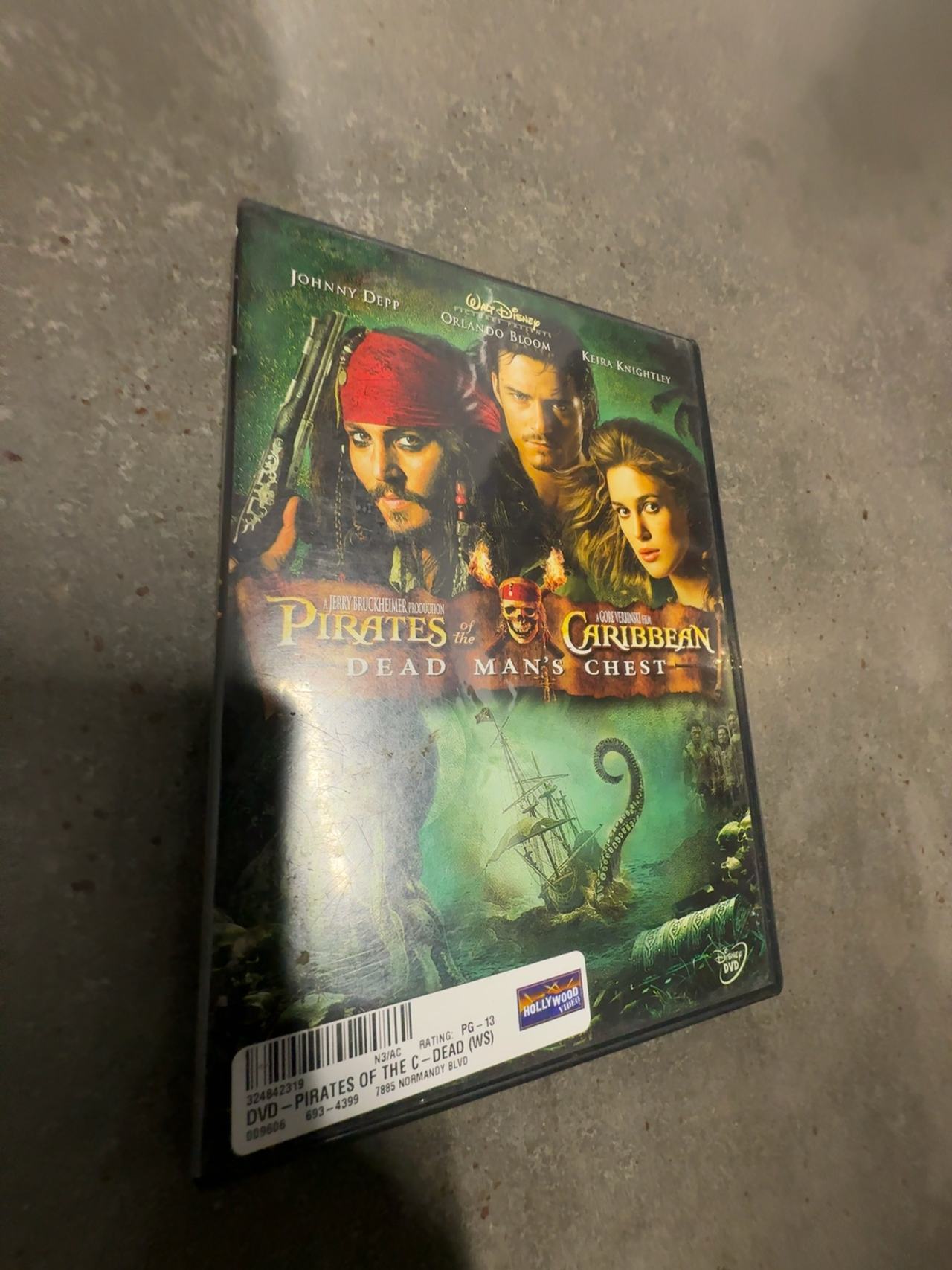Disney Pirates of the Caribbean: Dead Man's Chest DVD