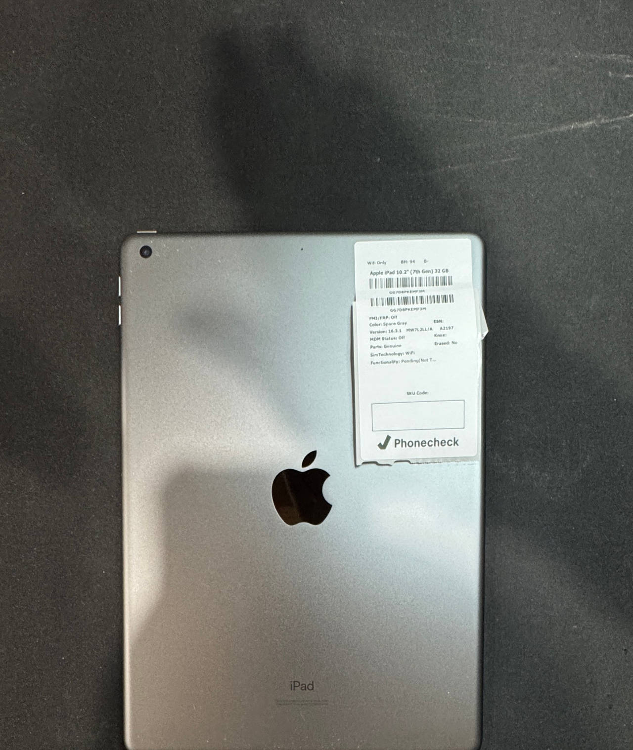 Apple iPad (7th Generation) 32GB Wi-Fi Space Gray