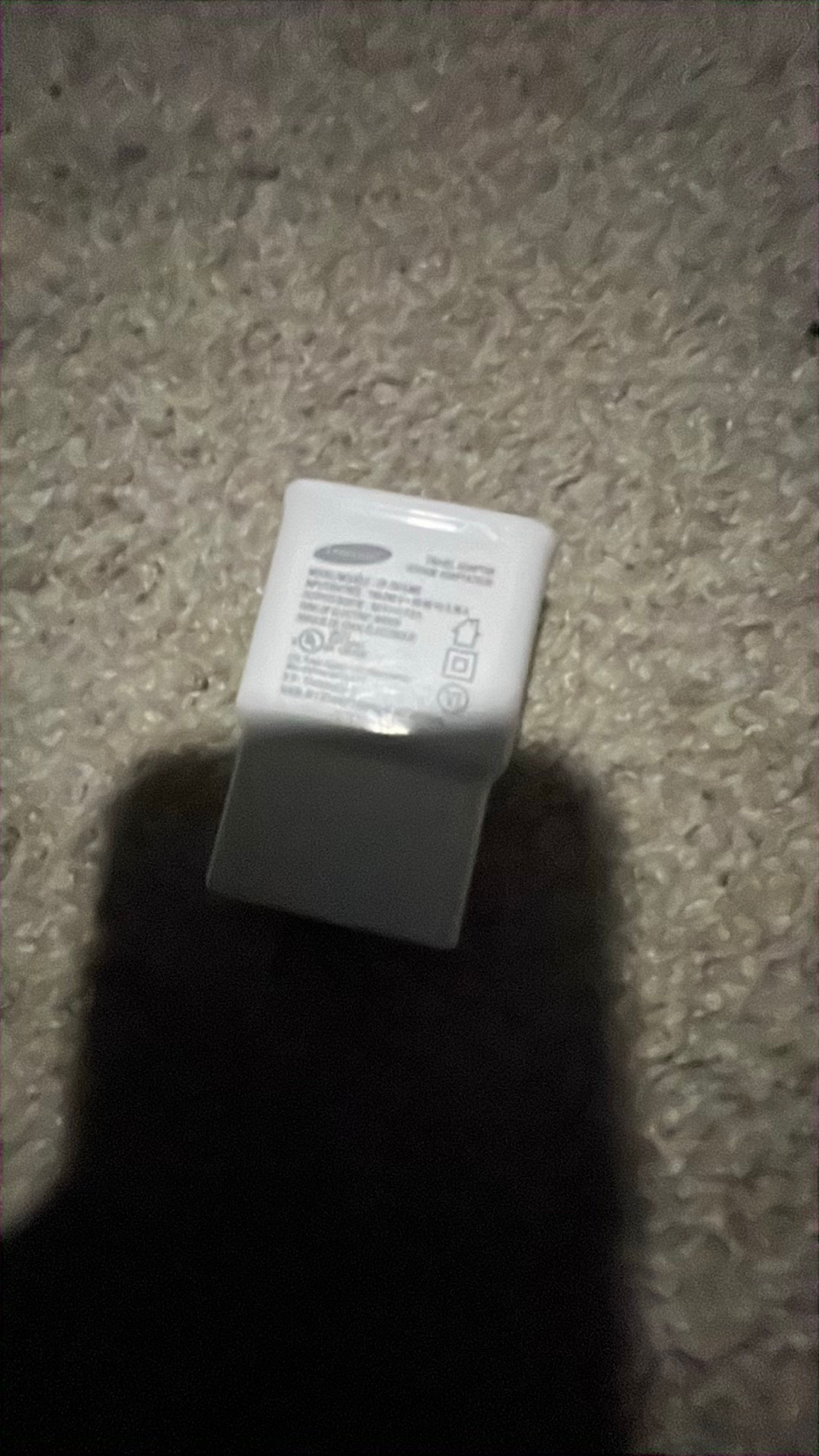 Samsung 10W USB Power Adapter - Image 2