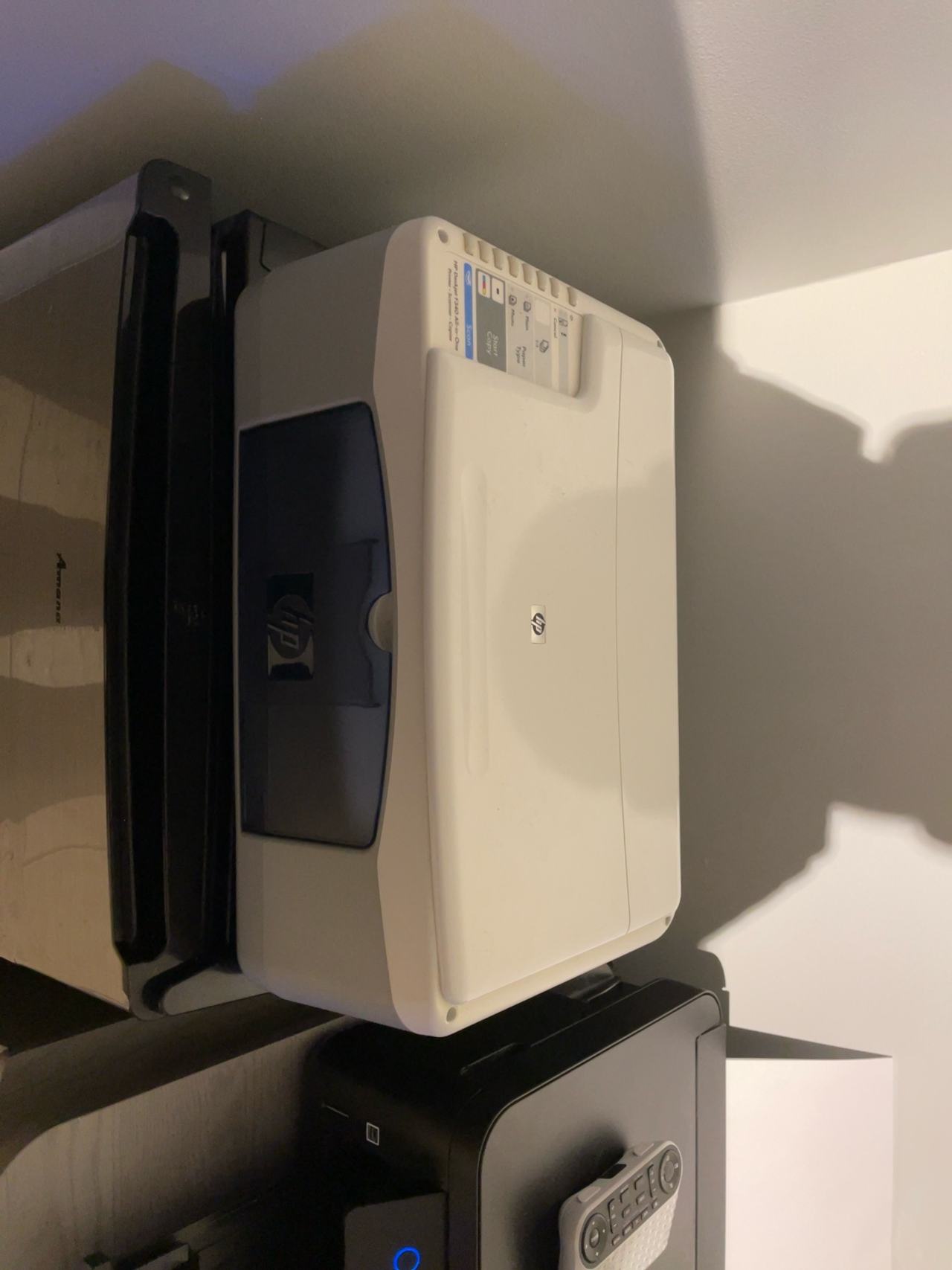 HP DeskJet F340 All-In-One Inkjet Printer