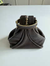 Vintage Brown Leather Kiss Lock Frame Bag - Image 1