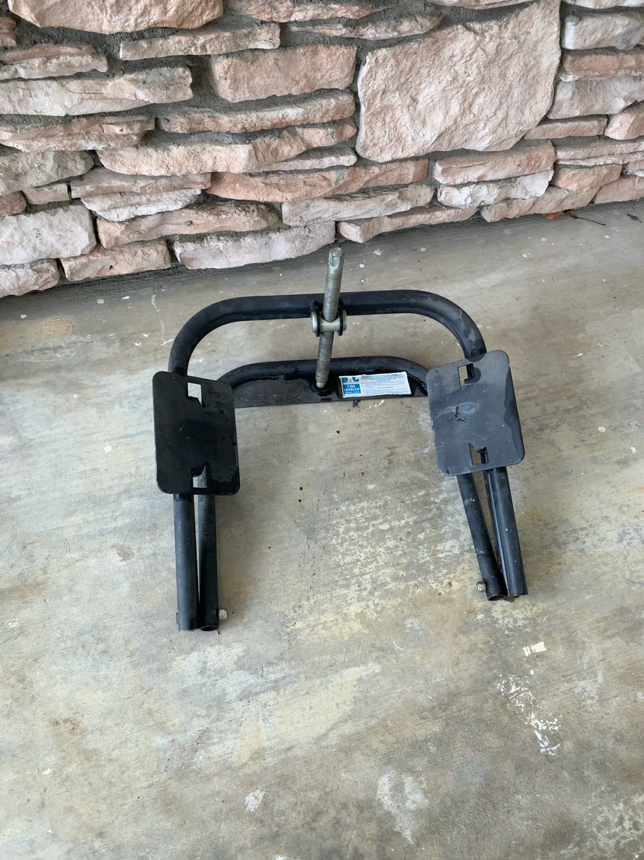 BAL 28050 Light Trailer Tire Leveler
