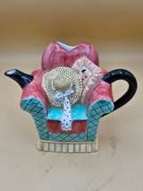 Paul Cardew Armchair Teapot - Image 2