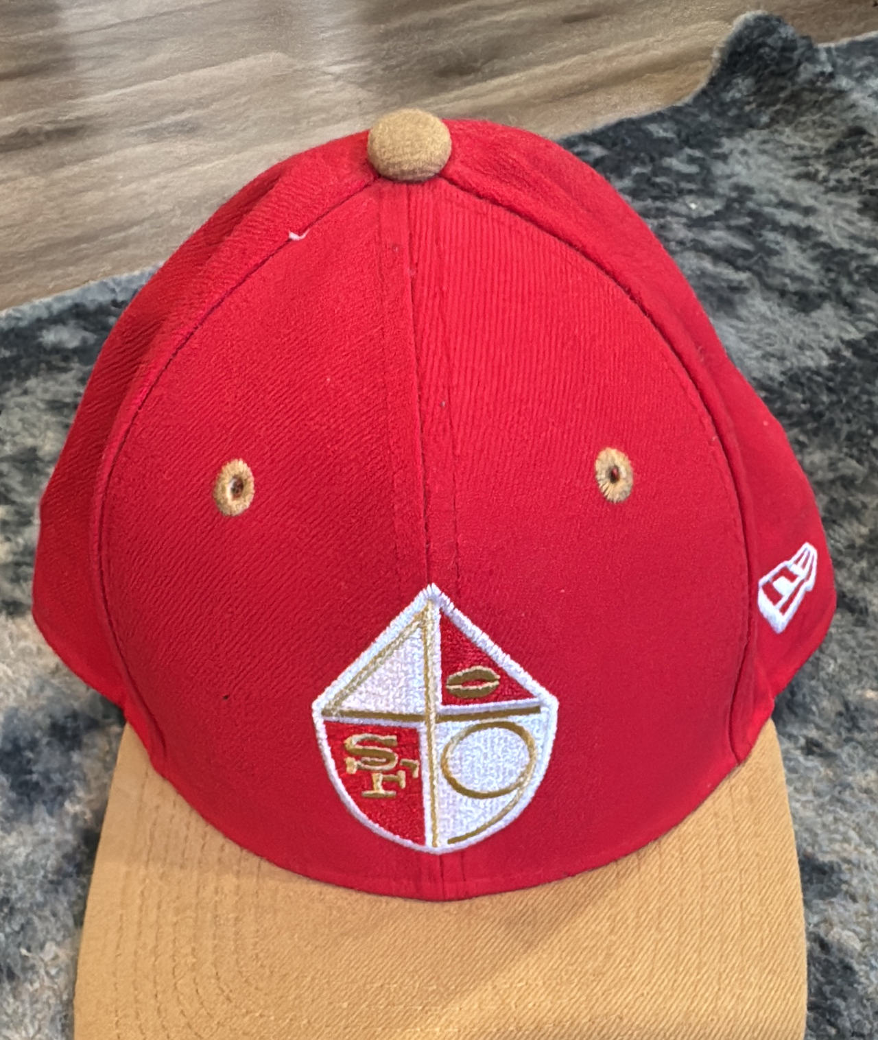 New Era San Francisco 49ers Shield Logo Fitted Hat