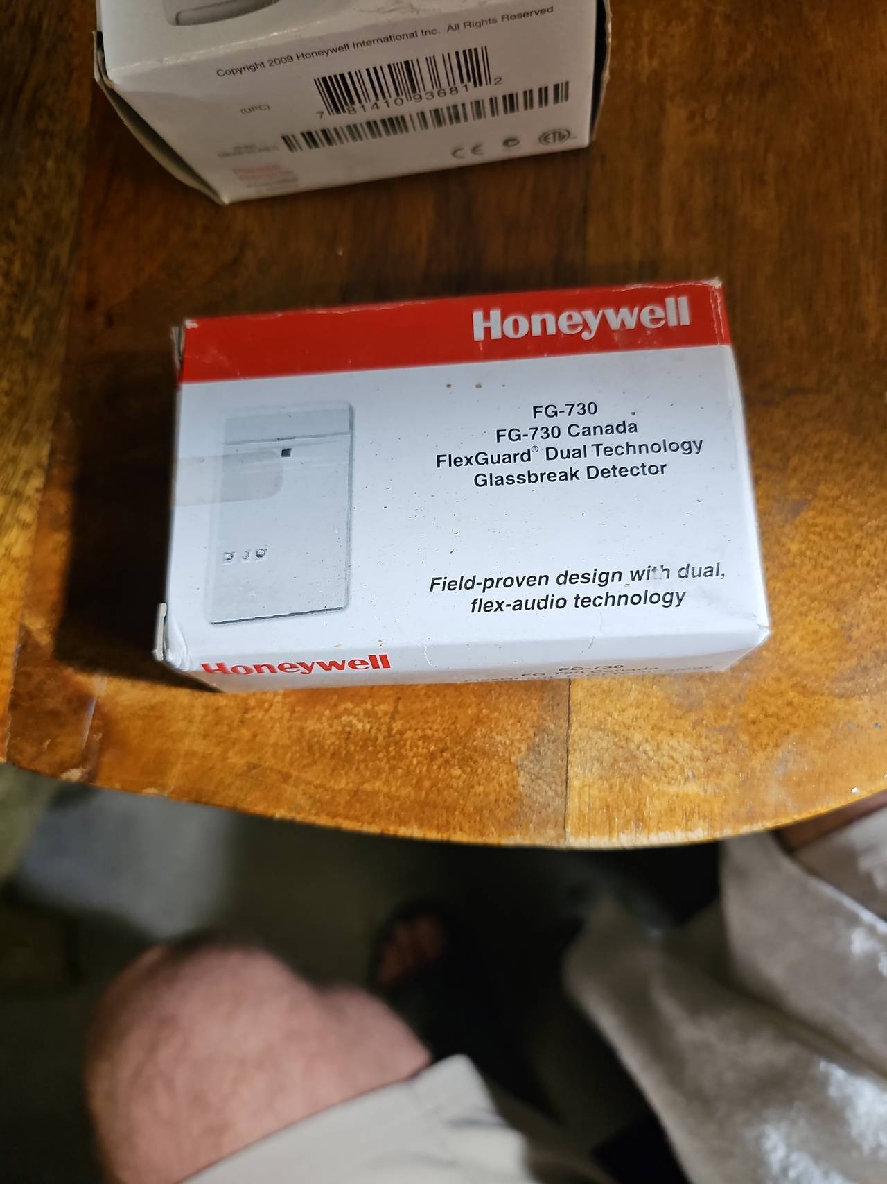 Honeywell FG-730 FlexGuard Dual Technology Glassbreak Detector