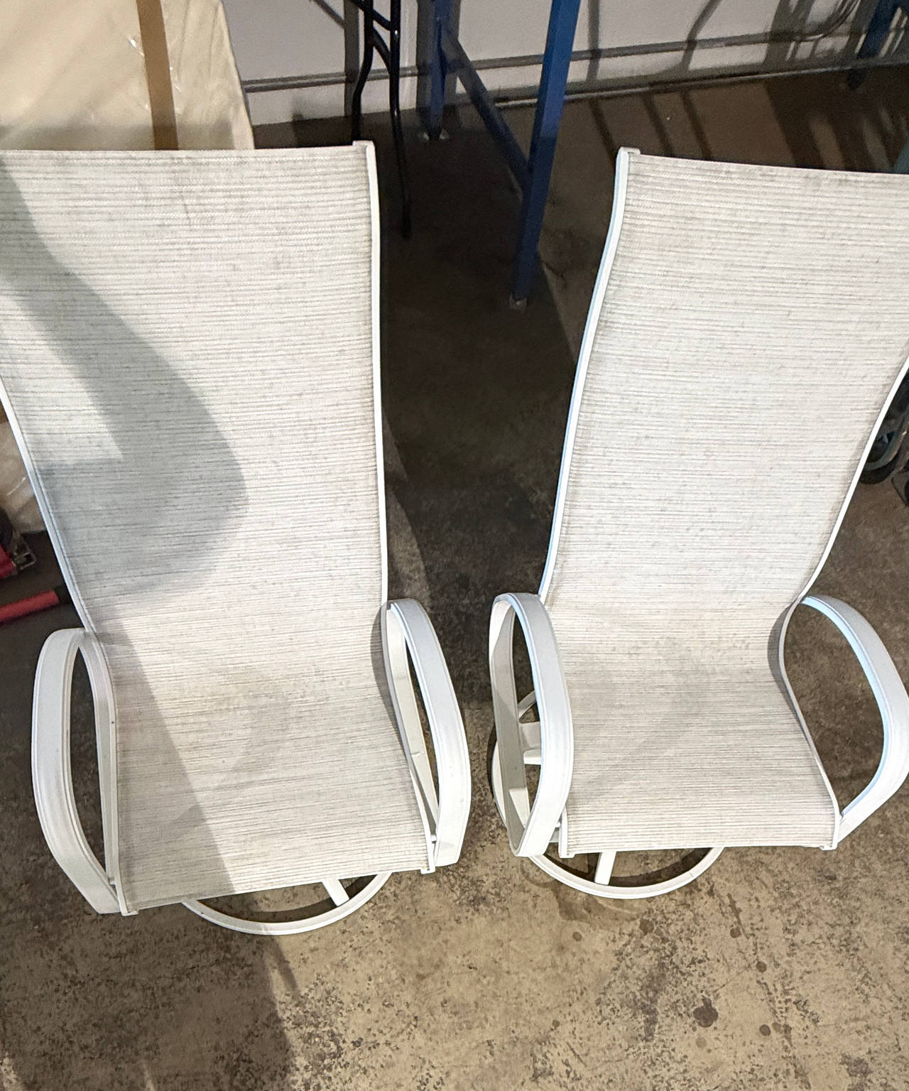 Homecrest Swivel Rocker Patio Chairs