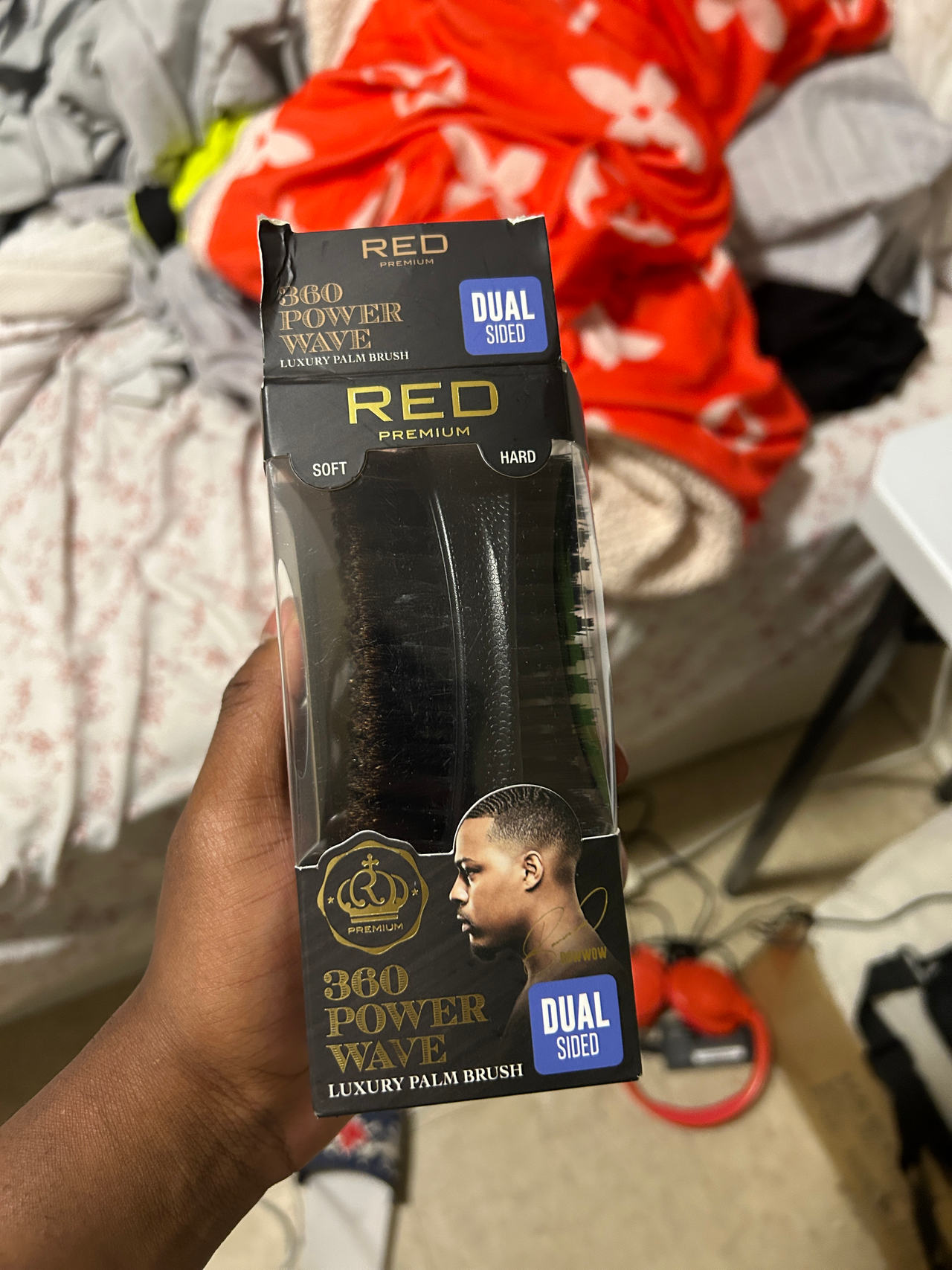 Red Premium 360 Power Wave Luxury Palm Brush