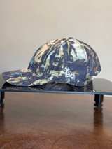 New Era 9FORTY Liberty Leading the People Art Print Hat - Image 1