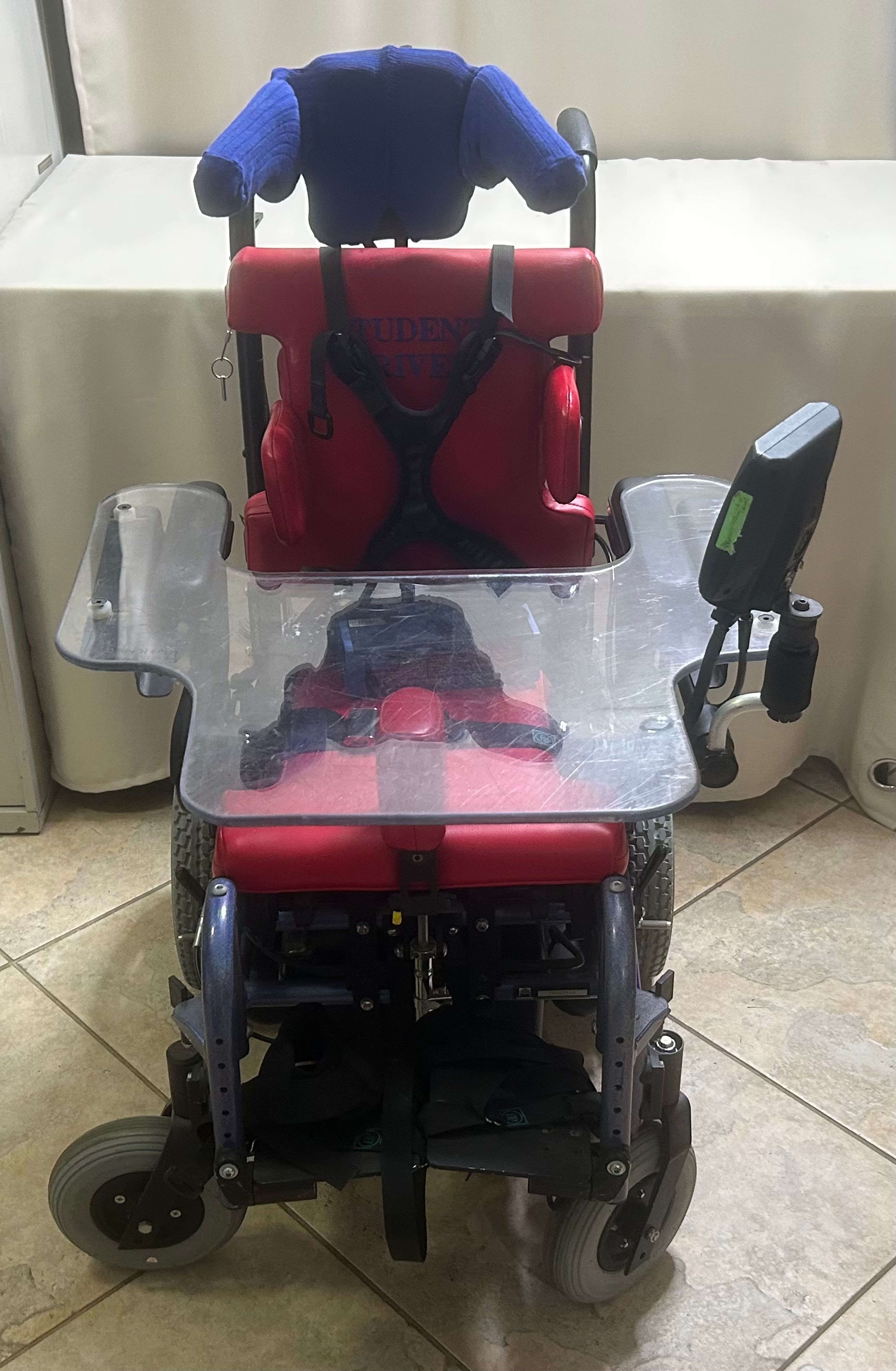 Quickie Z 500 Zero Gravity Adolescent Power Wheelchair