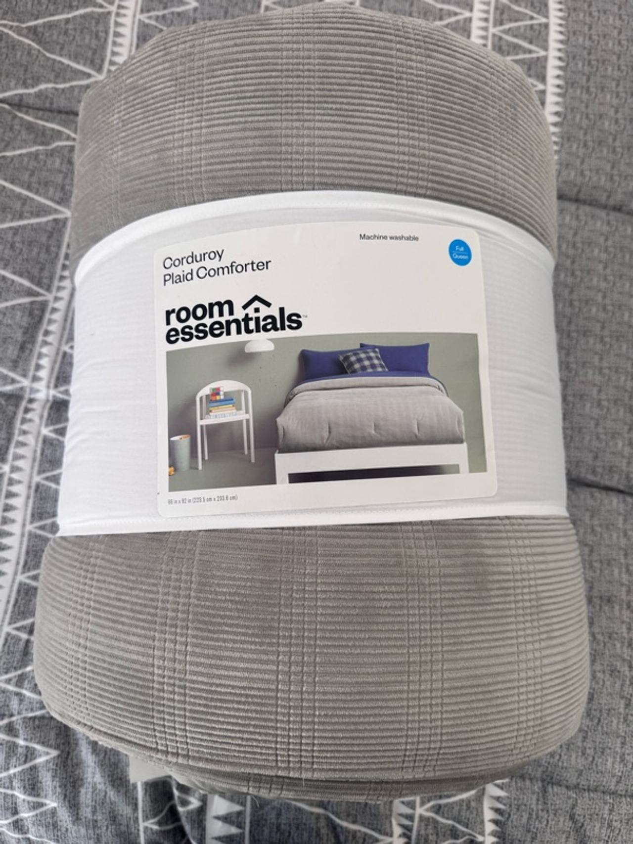Queen Comforter - Grey - New