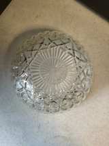 Pasari Pressed Glass Bowl Vintage - Image 3