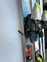 Vintage Rossignol K3 190cm Downhill Skis Marker M48 Titanium Bindings & Rossignol Poles - Image 8