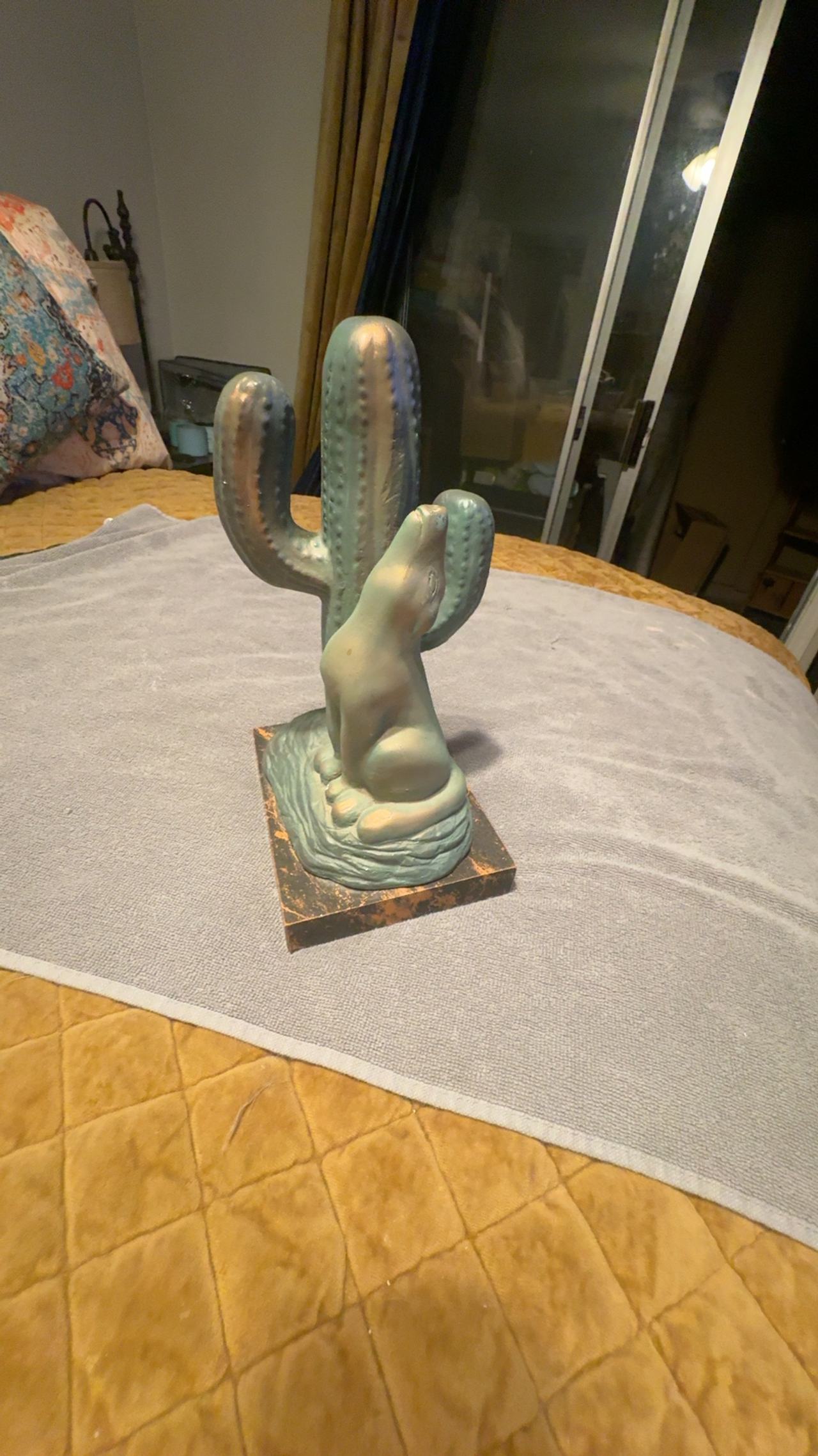 Patina Howling Clay Coyote Statue